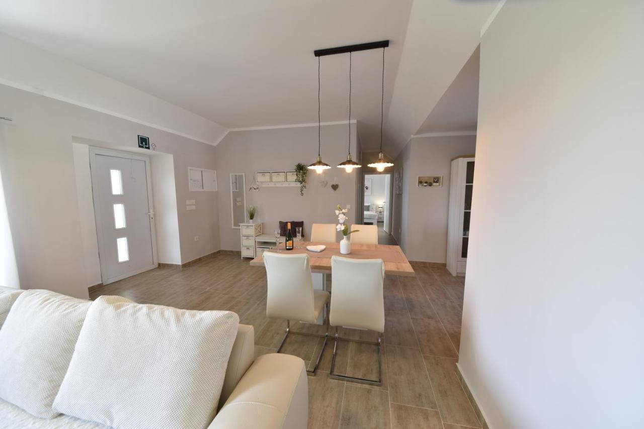 Neja Apartamento Kastav Exterior foto